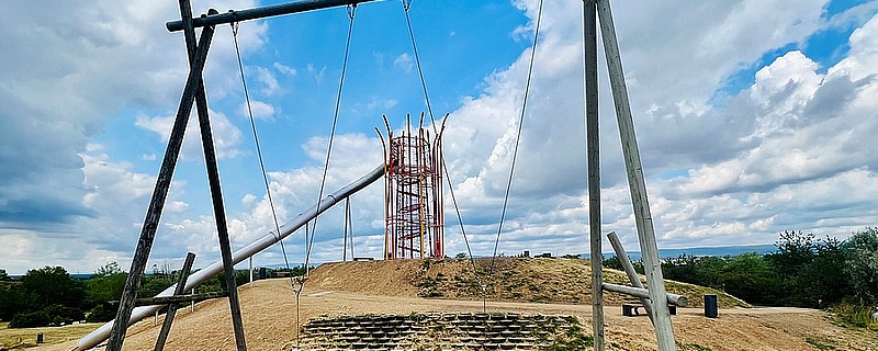 Spielpark Hochheim mit Riesen-Rutsche