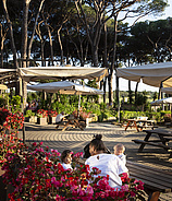 Hu Fabulous Village Rom