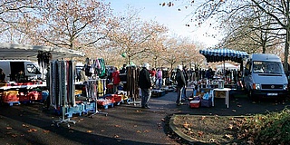 Flohmarkt in Frankfurt-Rödelheim