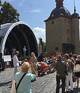 Familien feierten auf Schloss Vollrads