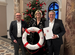 1 Million Euro für Freibad Maaraue, Hessen fördert Sanierung in Wiesbaden