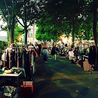 Late Night Flohmarkt im Frankfurter Garten