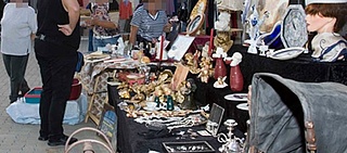 Flohmarkt und Möbelmarkt