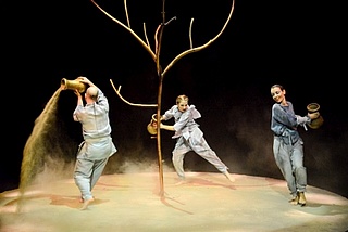 Staatstheater Ankara »Yasam Döngüsü - Der Kreis des Lebens«