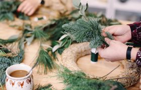 Adventskranz selber binden