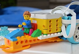 Clever Coding mit LEGO® Spike Essential (7 – 10 Jahre)
