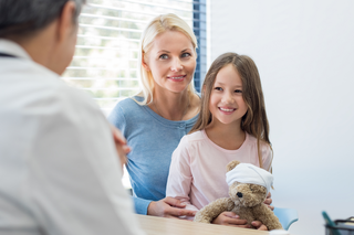 Wiesbaden im Fokus: Regionale Gesundheitskonferenz diskutiert kinderärztliche Versorgung