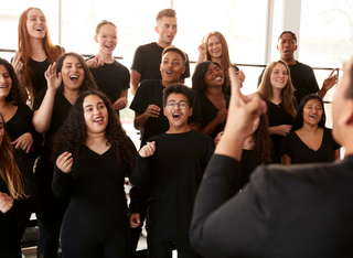 Oper zum Mitsingen: Ein Singalong mit dem Opernchor des Hessischen Staatstheaters