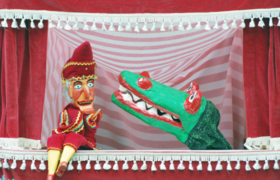 Der Kasper kommt: Die Zeitreise in Griesheim