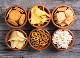 Zu viel Salz in Kinder-Snacks – ein unterschätztes Risiko