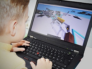 Feriencamp in Darmstadt: Daddeln und Denken mit Minecraft