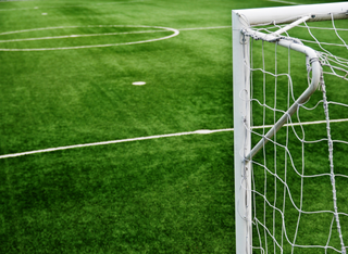 Frankfurt erneuert Bolzplätze – Sperrung bis zum Frühjahr