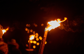 Fackelwanderung im Weingut