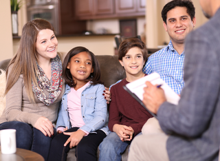 Darmstadt: Beim Familieninfotag bekommen Familien kostenlos Hilfe und Infos