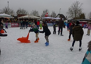 Weihnachtsmarkt Elz mit dem Elzer Eiszauber