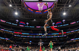 THE HARLEM GLOBETROTTERS - THE 100 YEAR TOUR