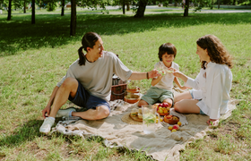 Familien Picknick im Park