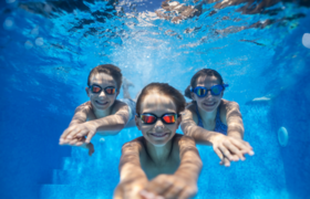 Pool Party für Mädchen ab der 5. Klasse