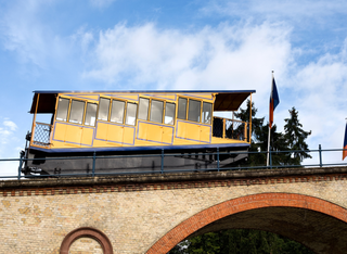 Wiesbaden: Nerobergbahn fährt wieder in die Saison