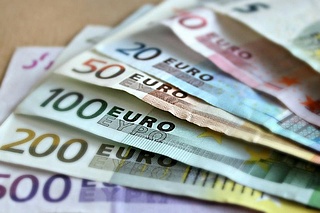 Kohle, Cash und Pinkepinke